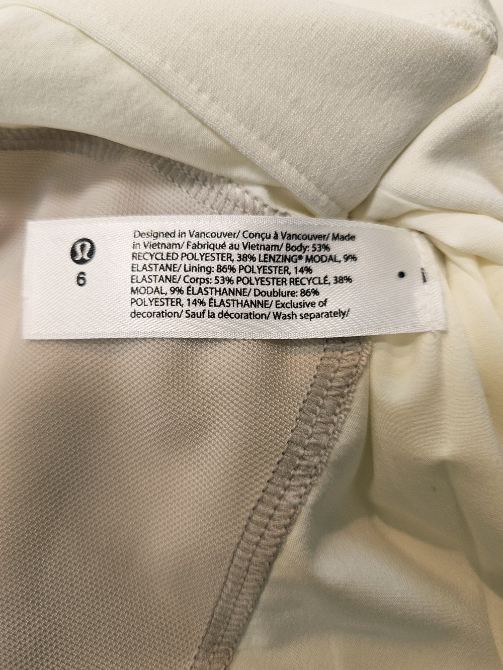 Lululemon Softstreme Back In Action Dress Lemon Sorbet Cream Mini Size 6 LW1DLSS - Picture 14 of 16
